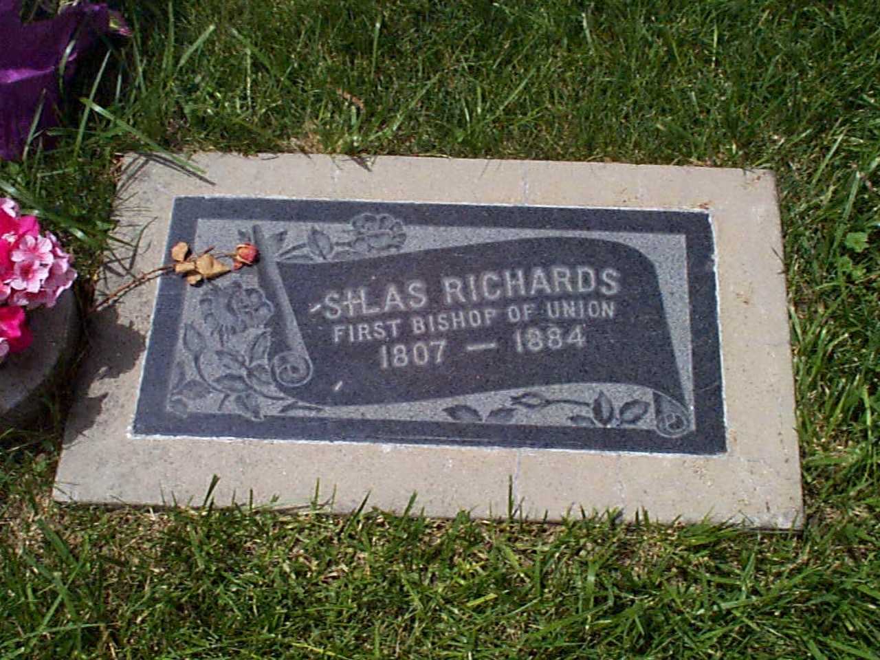 Silas Richards Cemetery Monument